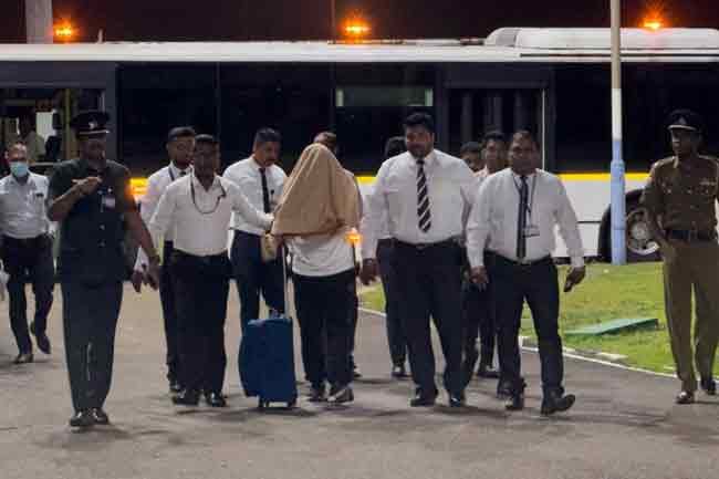 ශිරාන් බාසික්ගෙන් පැය 72ක් රඳවාගෙන ප්‍රශ්න කෙරේ
