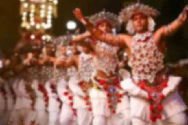 මහනුවර ඇසළ පෙරහැර වෙනුවෙන් හෙට සිට විශේෂ රථවාහන සහ ආරක්ෂක සැලැස්මක්