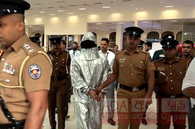 දැඩි ආරක්ෂාවක් මැද දිවයිනට රැගෙන ආ ‘සමිට්පුර චතූ’ CCDයට