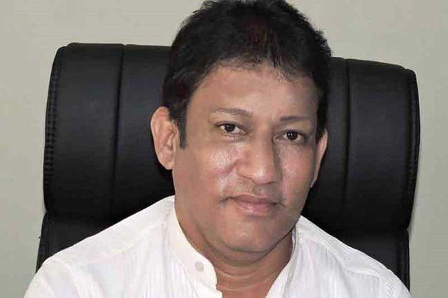 ரணில்  கட்சியை காப்பாற்றுவதில்   மும்மூரமாக இருந்தார் - மக்களுக்கு  ஒன்றும் செய்யவில்லை! 