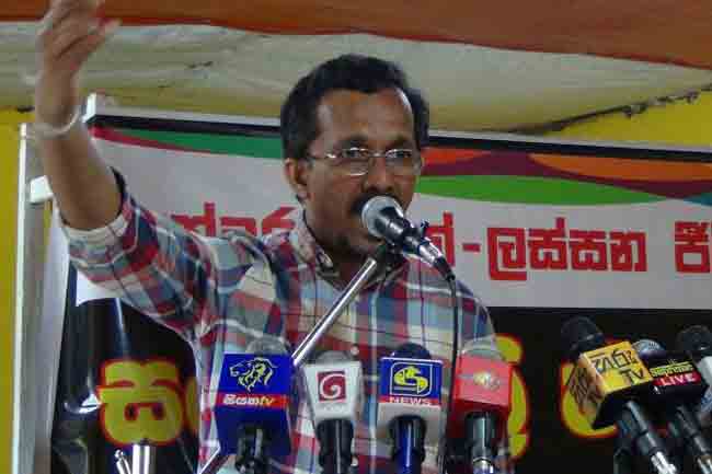 மாற்றத்துக்கு தயாராக வேண்டும் - சுனில் ஹந்துனெத்தி