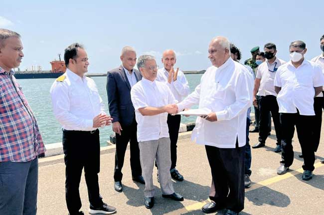  40,000 மெட்ரிக் டொன் டீசல் கொழும்பு துறைமுகத்திற்கு