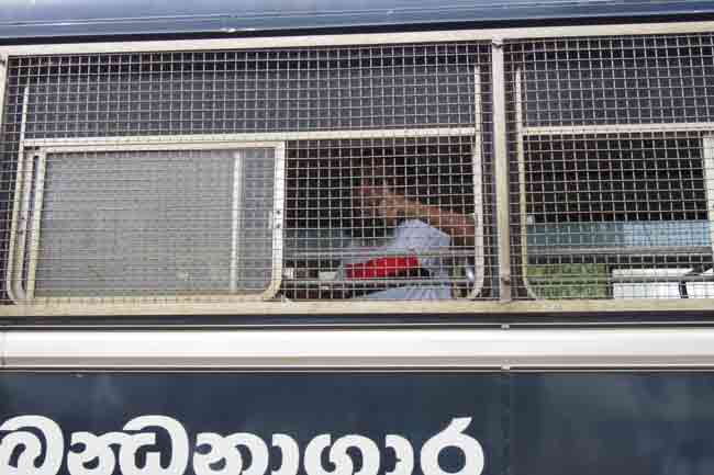 உயிர்த்த ஞாயிறுத் தாக்குதல் - 4 பேர் பிணையில் விடுதலை