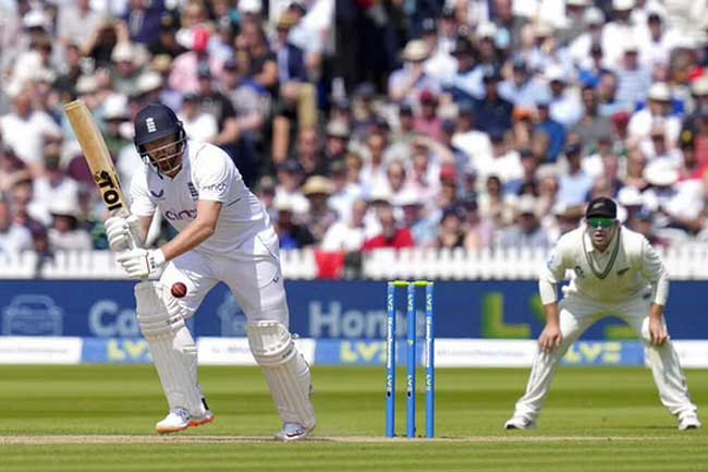  புதிய சாதனையை படைத்த வீரர்!