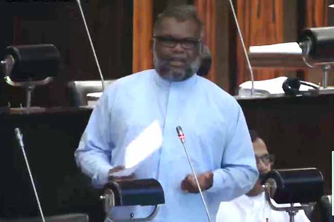 பாராளுமன்றில் தேரரின் செயல் - வௌிப்படுத்திய கோவிந்தன் கருணாகரன்!