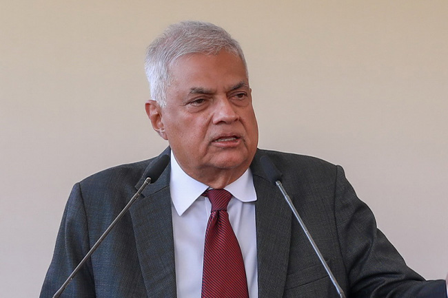 இன்று எவரும் வீதியில் இறங்கி அரசியல் செய்யும் சந்தர்ப்பம் கிடைத்துள்ளது!