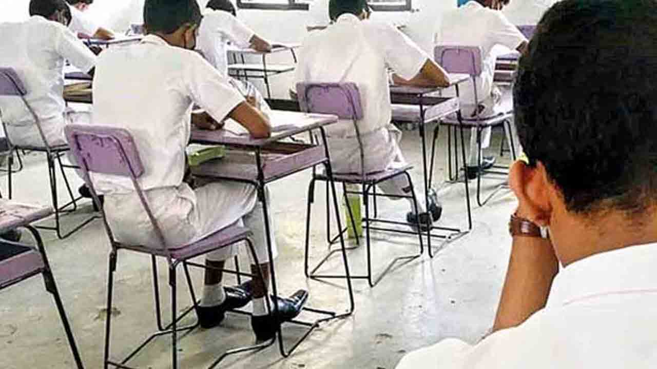 உயர்தர பரீட்சார்த்திகளுக்கான விசேட அறிவித்தல்