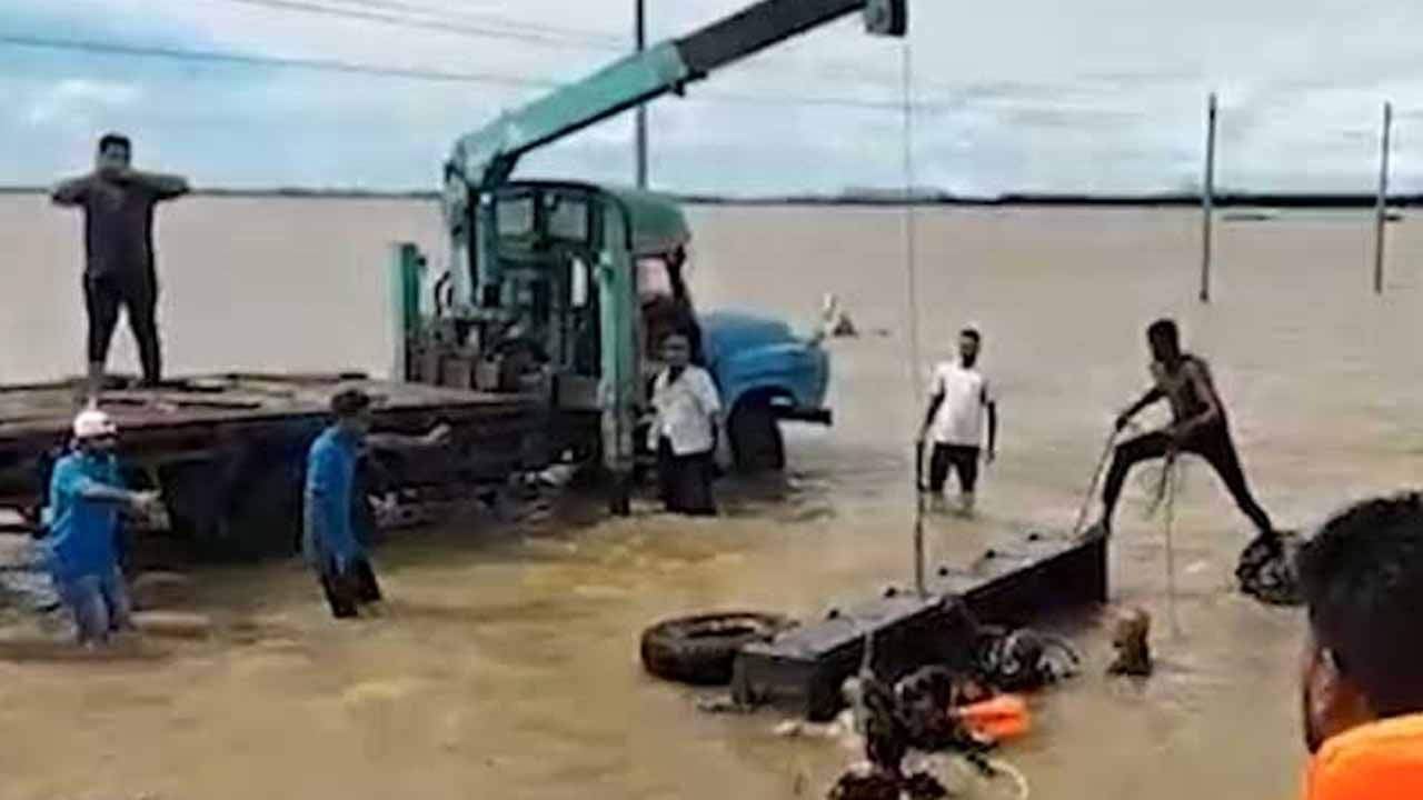 அம்பாறை உழவு இயந்திர விபத்து - அதிபர் மற்றும் 4 பேர் கைது