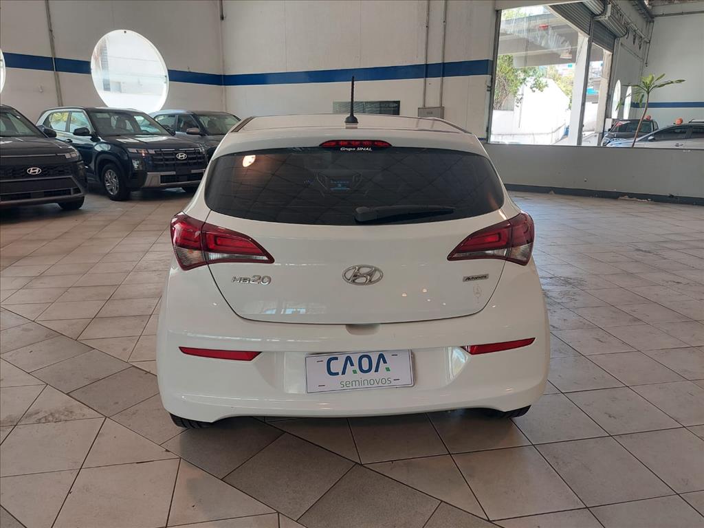 Hyundai-HB20-1.6 COMFORT PLUS 16V FLEX 4P AUTOMÁTICO