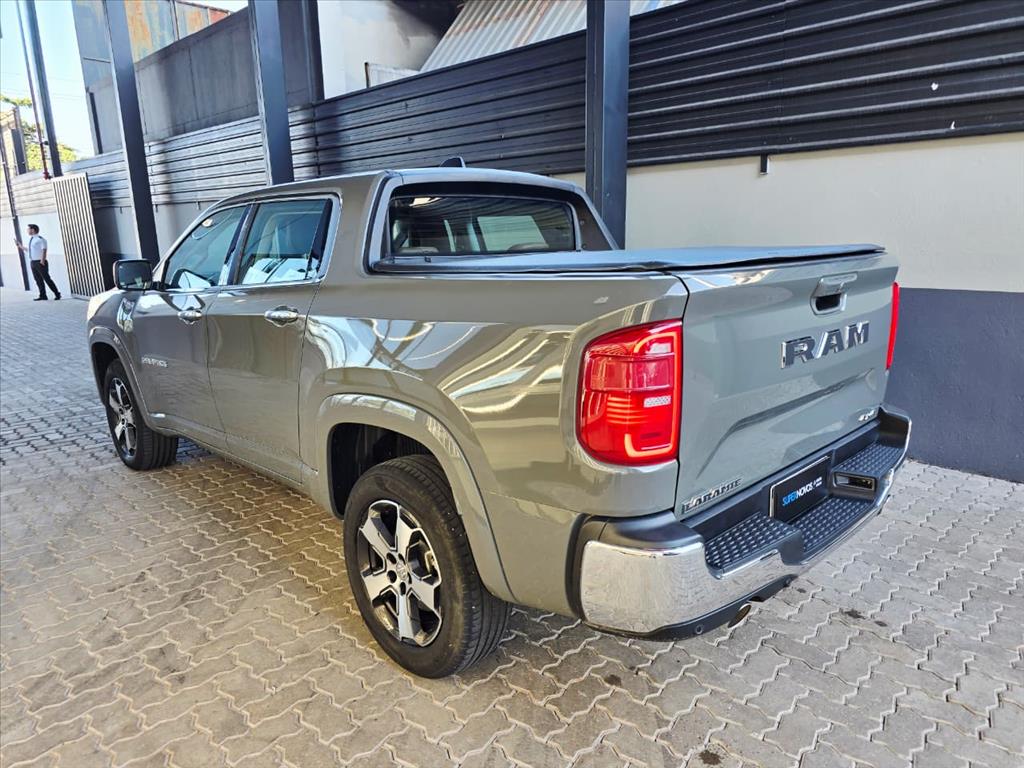 RAMPAGE 2.0 HURRICANE 4 TURBO GASOLINA LARAMIE 4X4 AUTOMÁTICO5