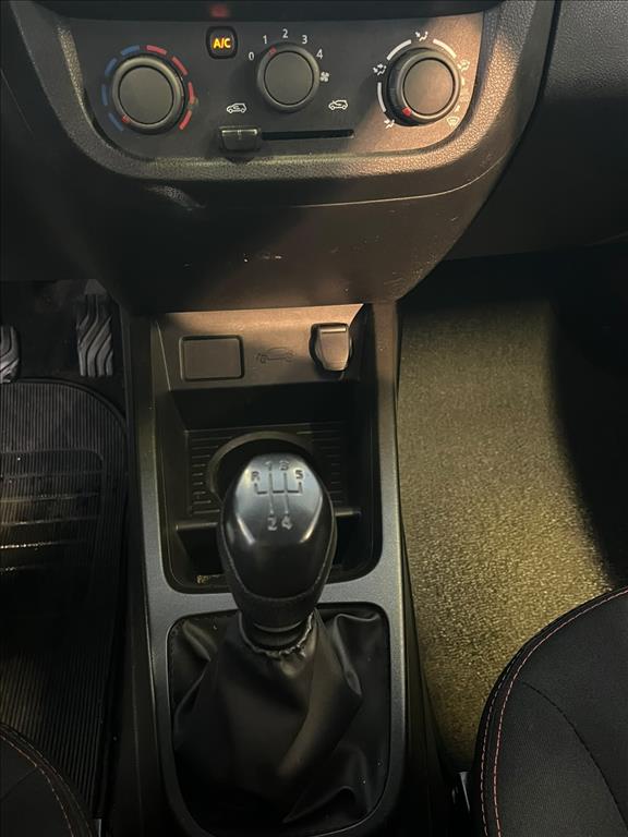KWID 1.0 12V SCE FLEX ZEN MANUAL8