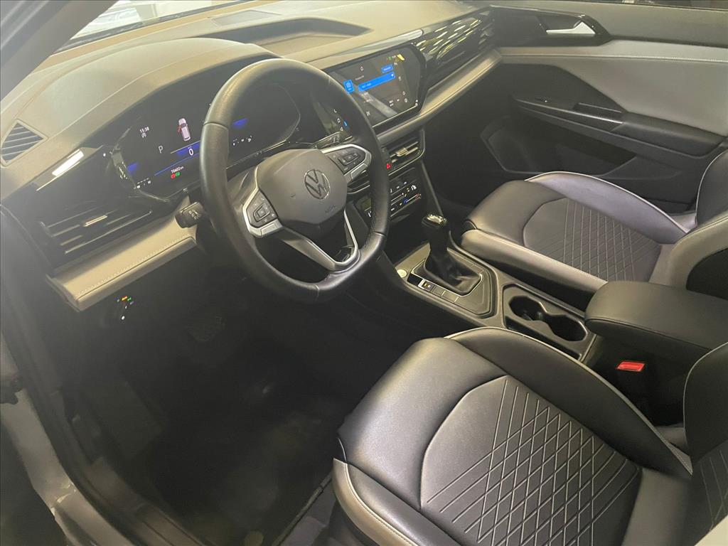 TAOS 1.4 250 TSI TOTAL FLEX COMFORTLINE AUTOMÁTICO9