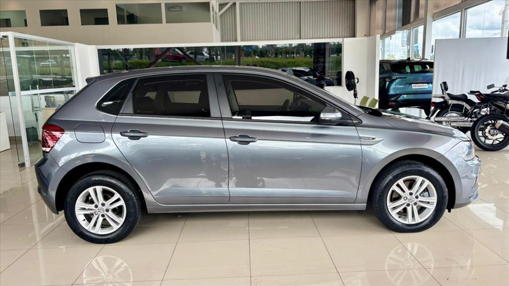 POLO 1.0 200 TSI COMFORTLINE AUTOMÁTICO8