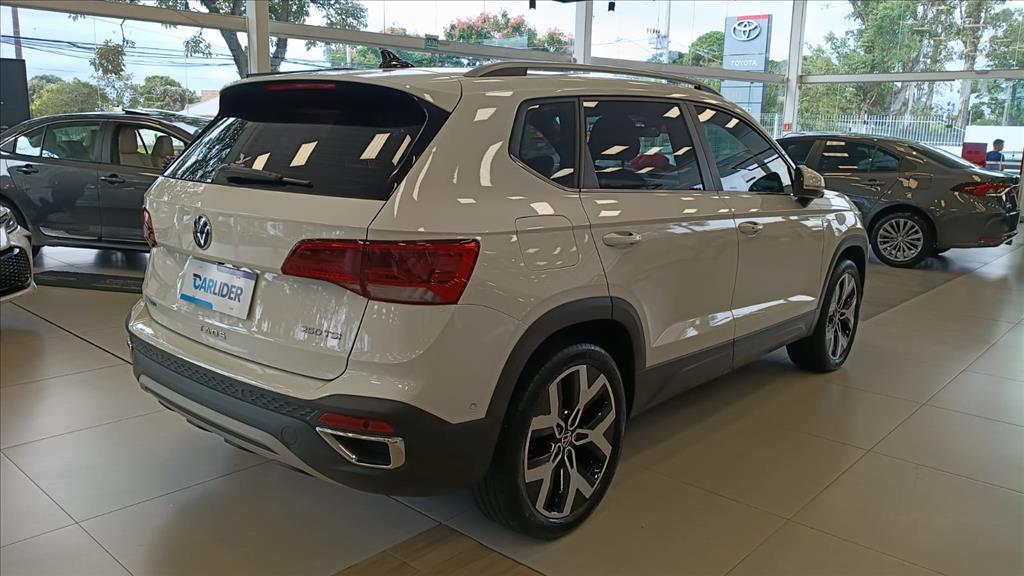 TAOS 1.4 250 TSI TOTAL FLEX HIGHLINE AUTOMÁTICO5