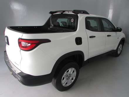TORO 2.0 16V TURBO DIESEL FREEDOM 4WD MANUAL