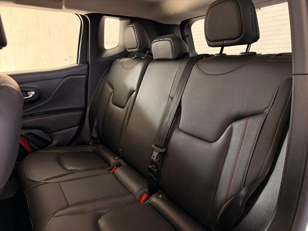 RENEGADE 2.0 16V TURBO DIESEL TRAILHAWK 4P 4X4 AUTOMÁTICO5