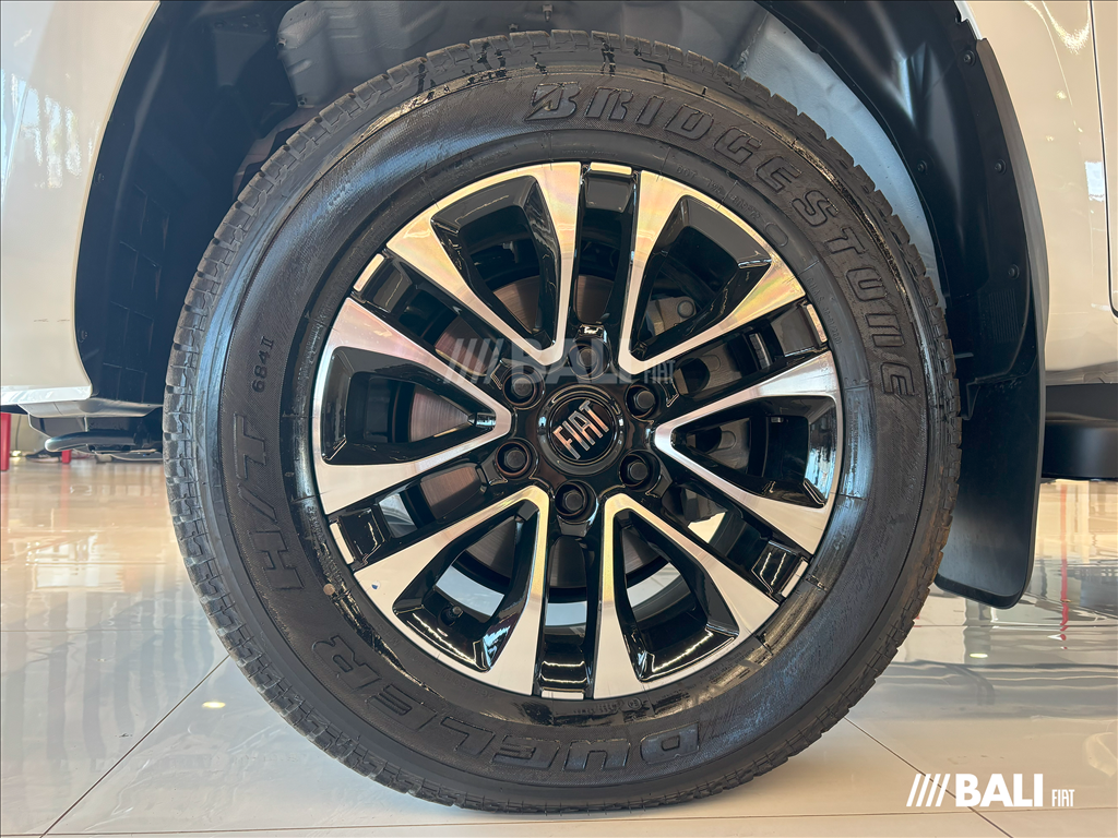 TITANO 2.2 TURBO DIESEL RANCH 4X4 AT86