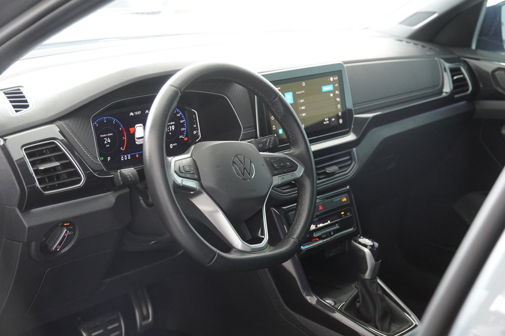 T-CROSS 1.4 250 TSI TOTAL FLEX HIGHLINE AUTOMÁTICO13