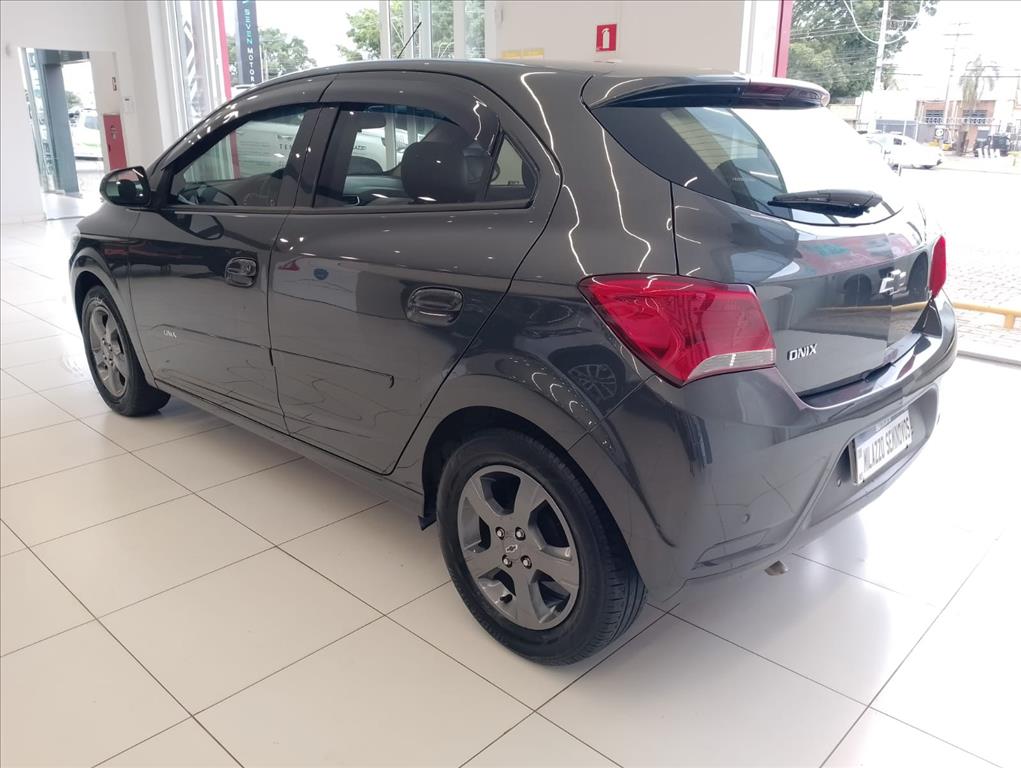 ONIX 1.4 MPFI LT 8V FLEX 4P MANUAL4