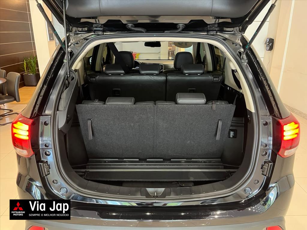 Mitsubishi-OUTLANDER-2.0 MIVEC GASOLINA HPE AUTOMÁTICO