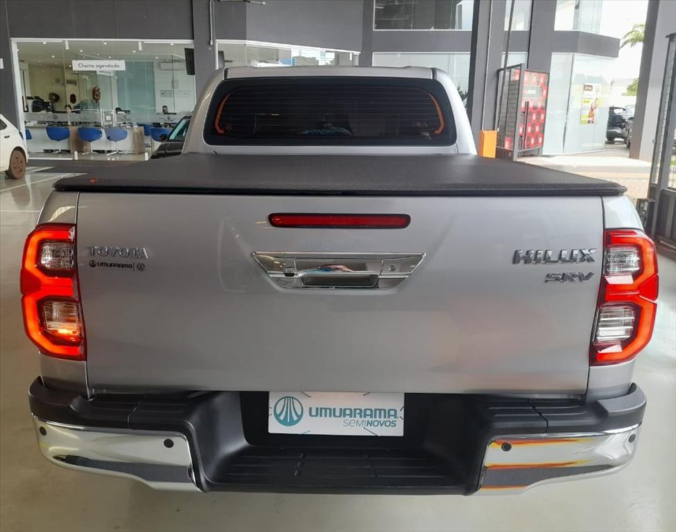 HILUX 2.8 D-4D TURBO DIESEL CD SRV 4X4 AUTOMÁTICO4