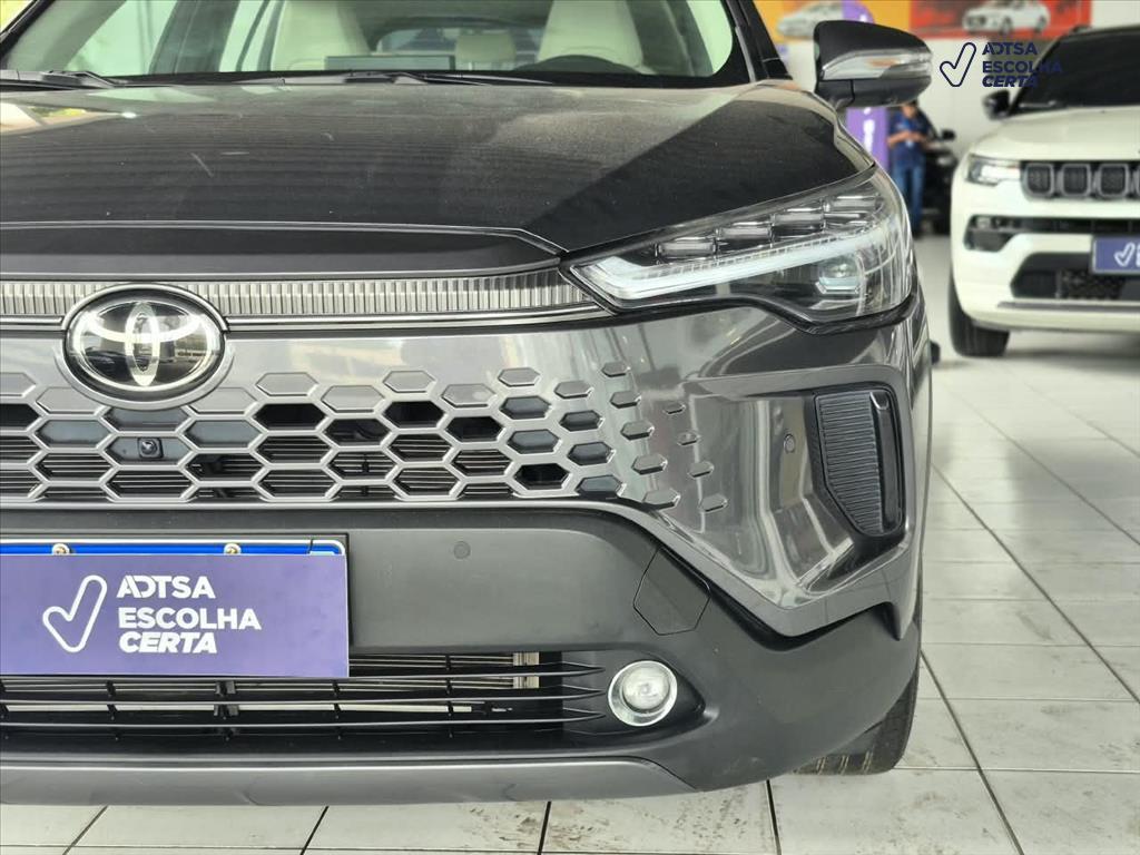 Toyota COROLLA CROSS 2026