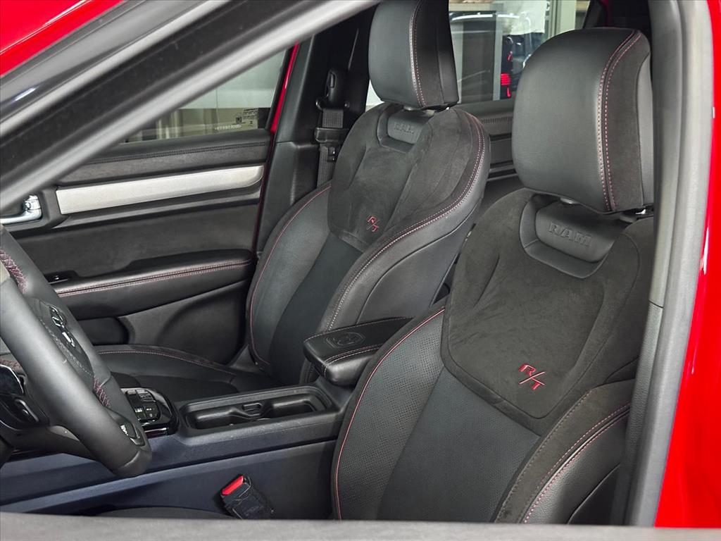 RAMPAGE 2.0 HURRICANE 4 TURBO GASOLINA R/T 4X4 AUTOMÁTICO6