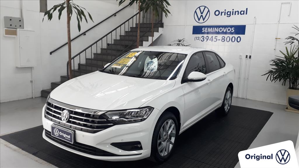 VOLKSWAGEN JETTA 2018 - 1.4 250 TSI TOTAL FLEX COMFORTLINE TIPTRONIC