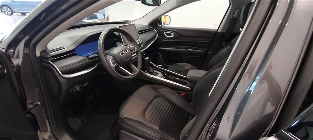 COMMANDER 1.3 T270 TURBO FLEX LONGITUDE AT67