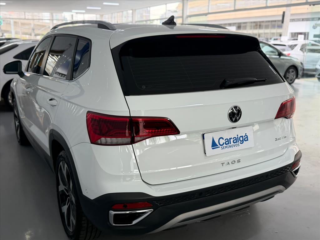 TAOS 1.4 250 TSI TOTAL FLEX HIGHLINE AUTOMÁTICO18