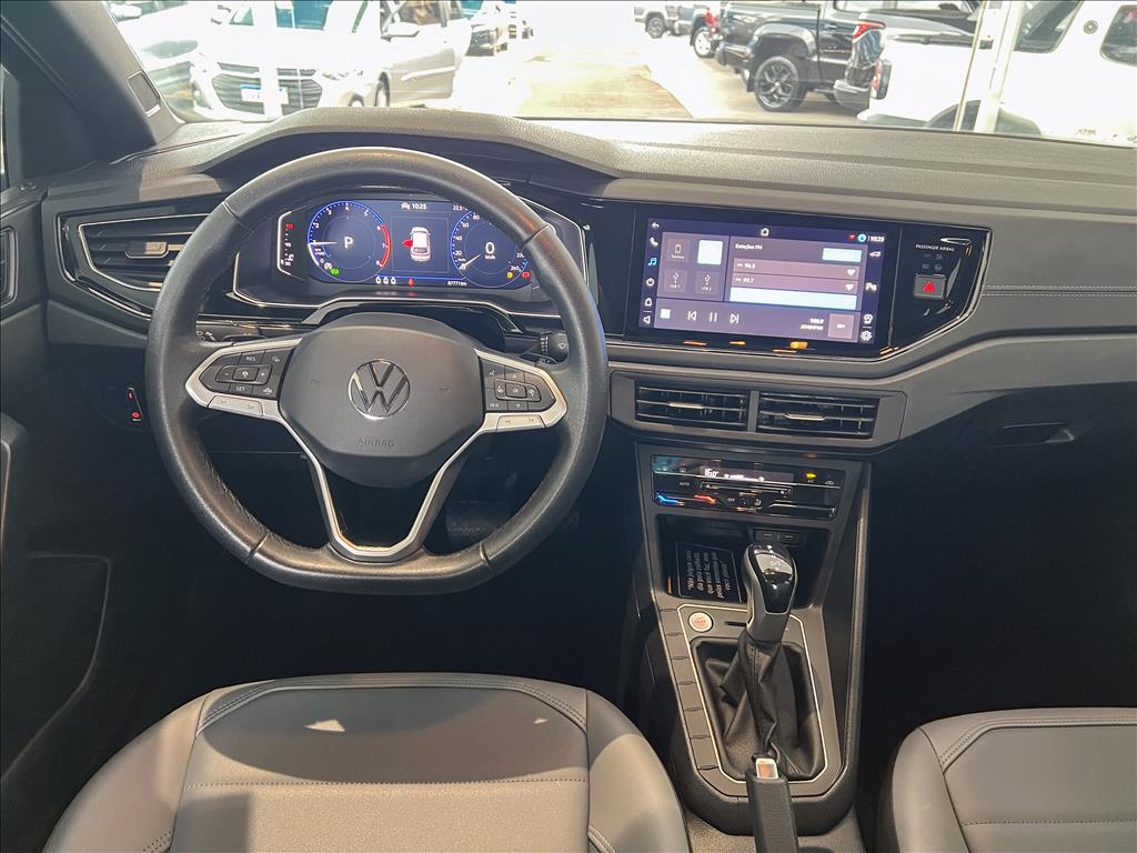 NIVUS 1.0 200 TSI TOTAL FLEX HIGHLINE AUTOMÁTICO10