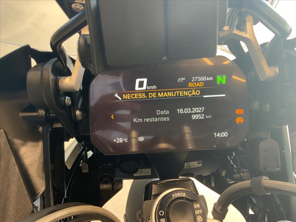 BMW Motorrad-R-1250 GS ADVENTURE