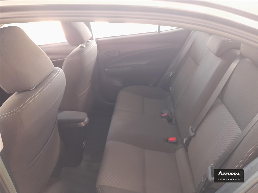 YARIS 1.5 16V FLEX SEDAN XL LIVE MULTIDRIVE11