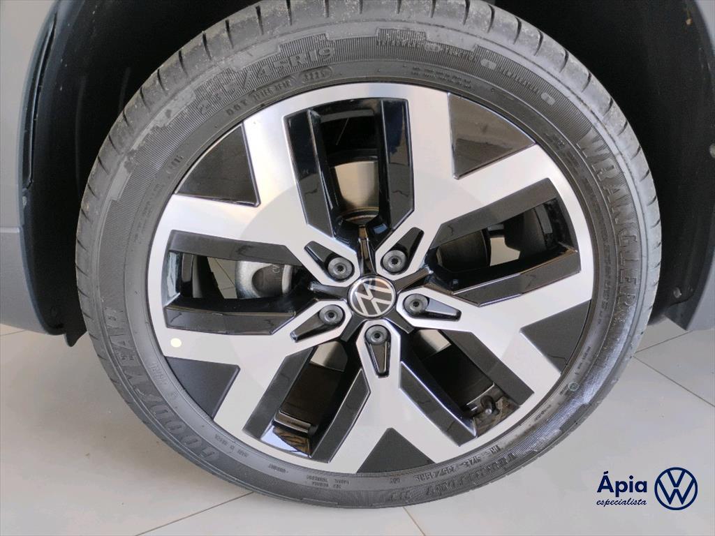 TAOS 1.4 250 TSI TOTAL FLEX HIGHLINE AUTOMÁTICO11