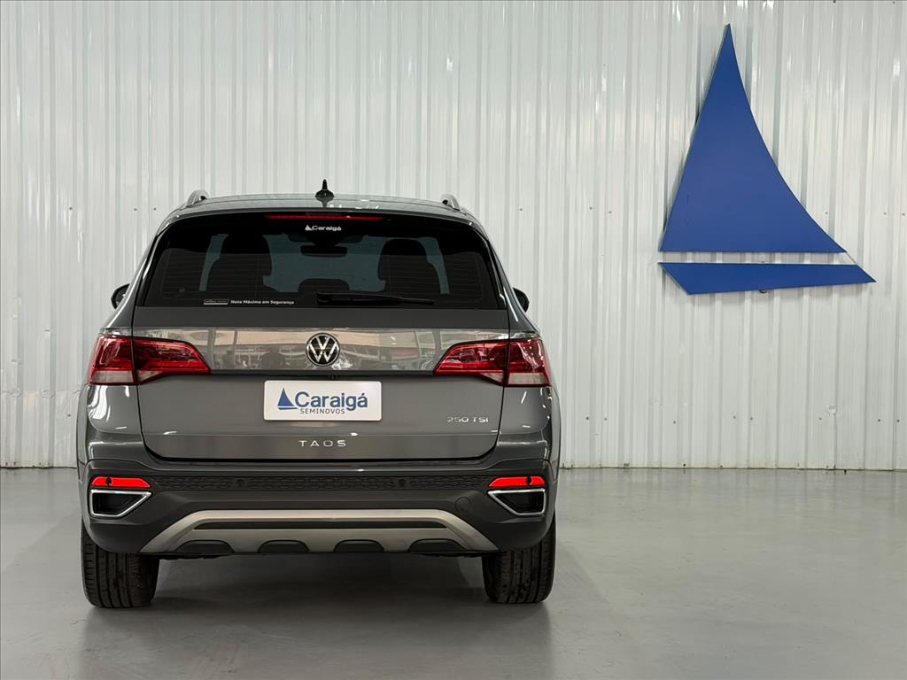 TAOS 1.4 250 TSI TOTAL FLEX HIGHLINE AUTOMÁTICO3