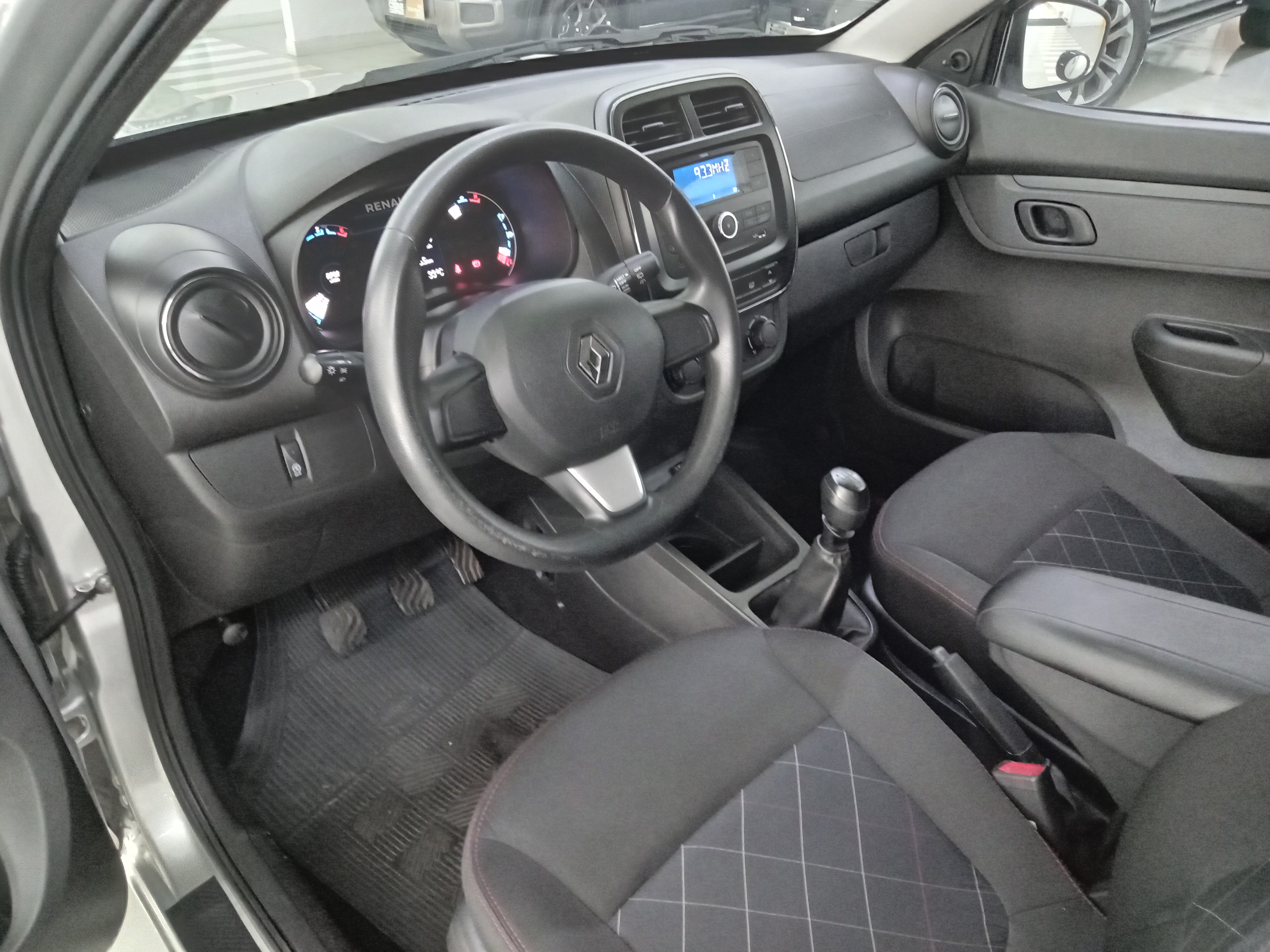 KWID 1.0 12V SCE FLEX ZEN MANUAL6