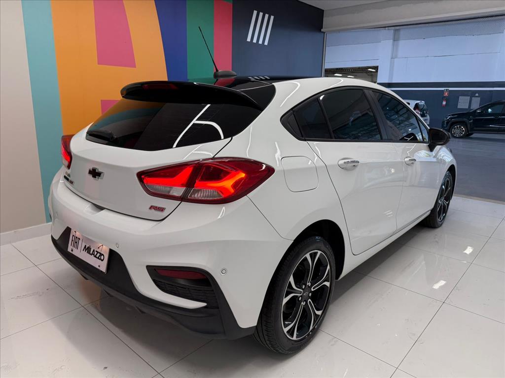 CRUZE 1.4 TURBO SPORT6 RS 16V FLEX 4P AUTOMÁTICO5
