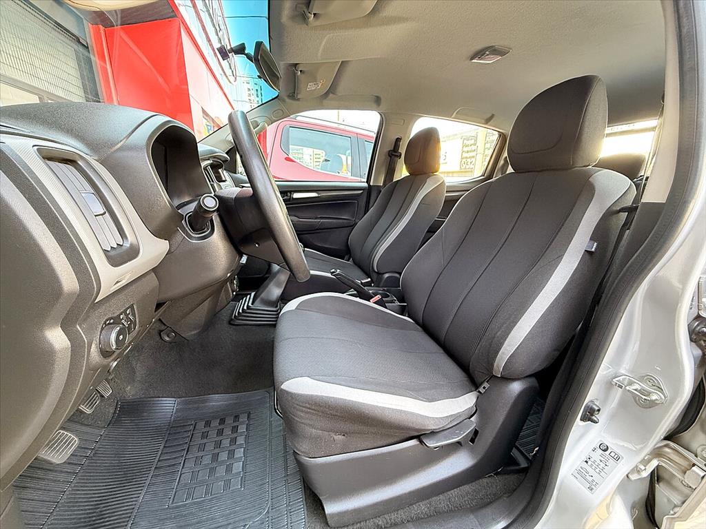 Chevrolet S10 - 2.8 16V TURBO DIESEL LS CD 4X4 MANUAL