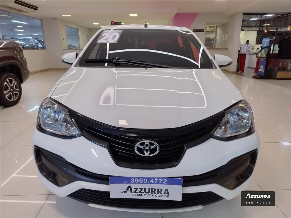 ETIOS 1.5 X PLUS SEDAN 16V FLEX 4P AUTOMÁTICO