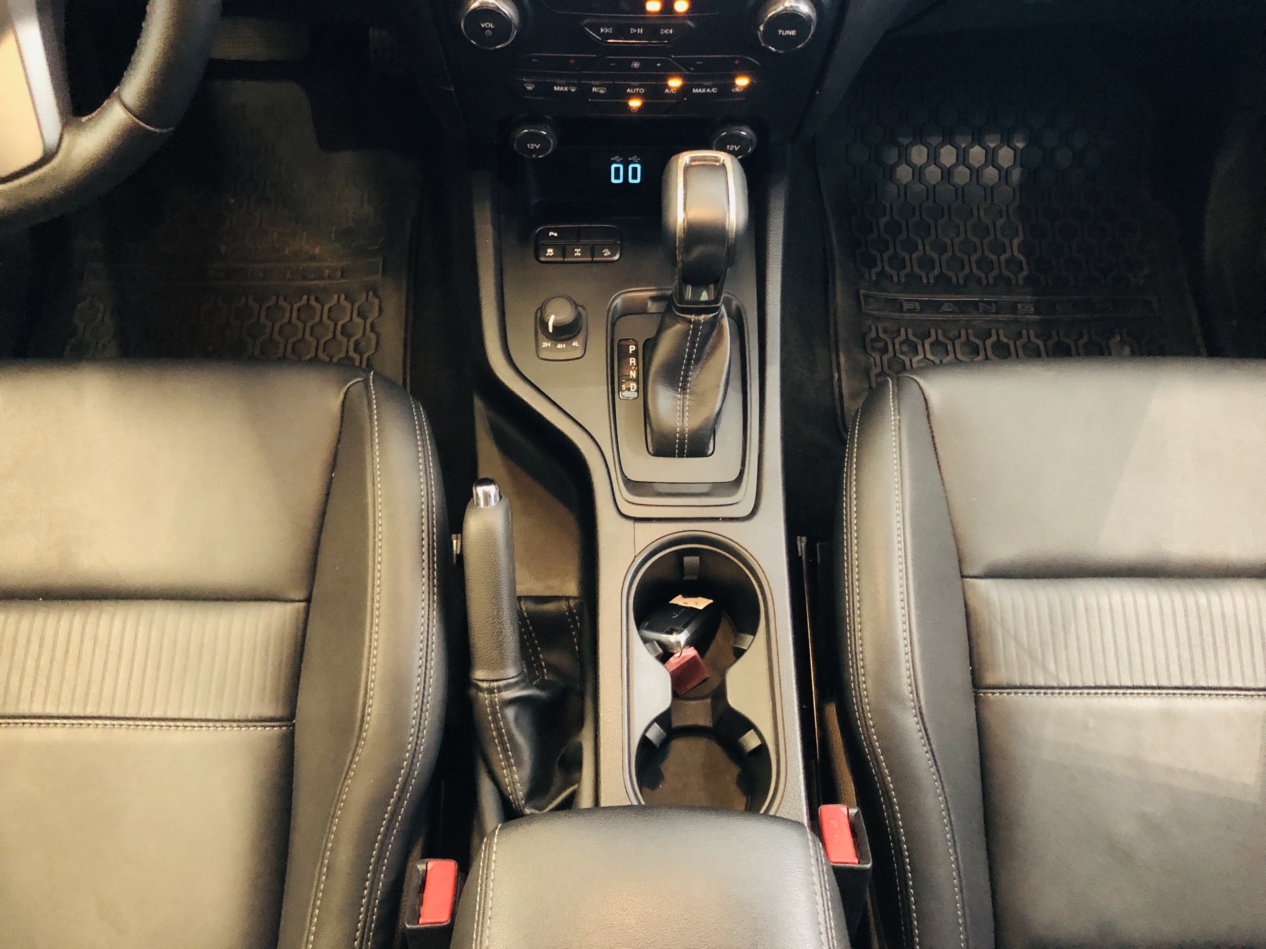 RANGER 3.2 LIMITED 4X4 CD 20V DIESEL 4P AUTOMÁTICO12