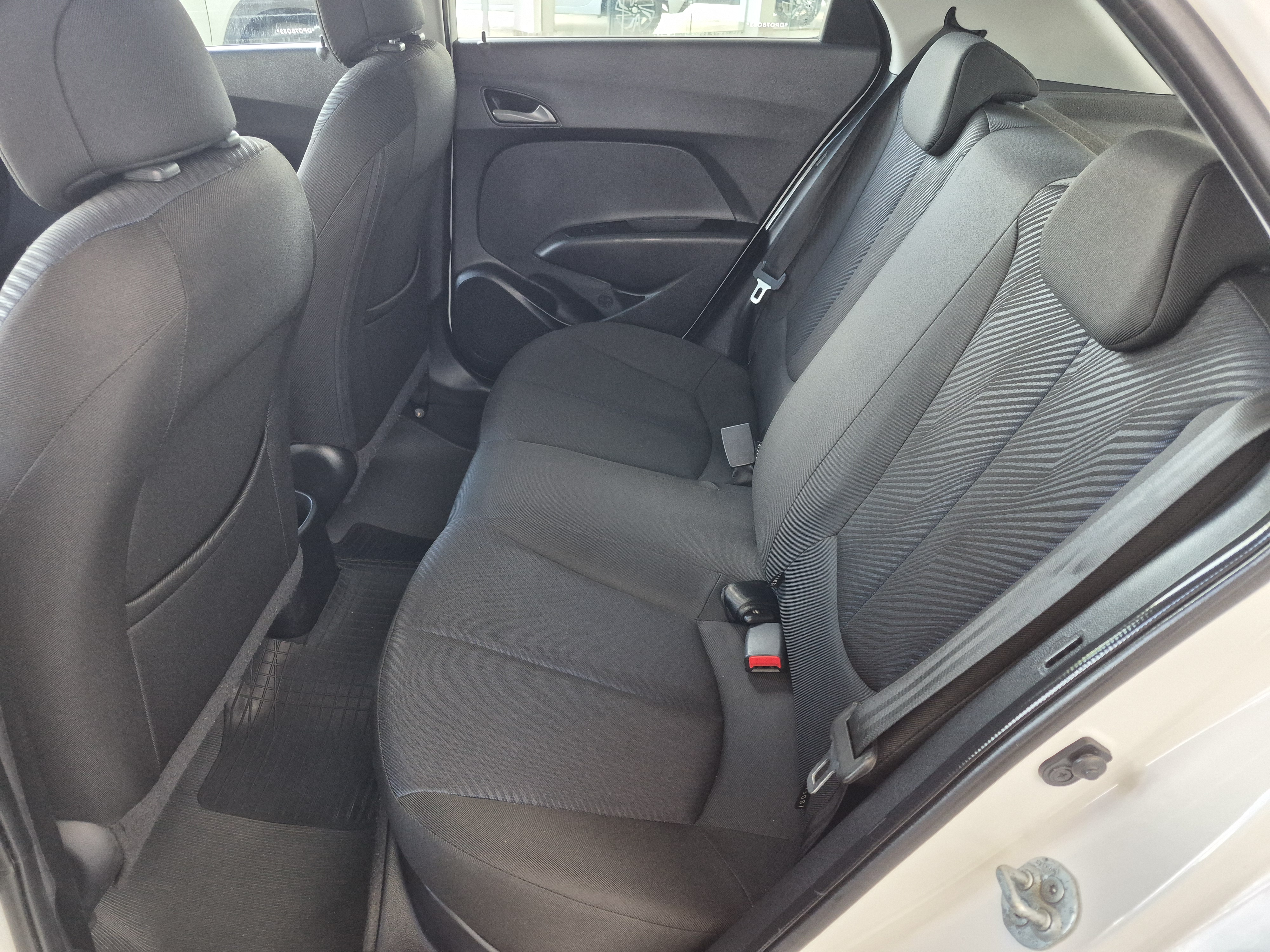 HB20 1.6 COMFORT PLUS 16V FLEX 4P MANUAL8