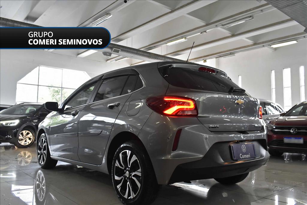 ONIX 1.0 TURBO FLEX PREMIER AUTOMÁTICO3