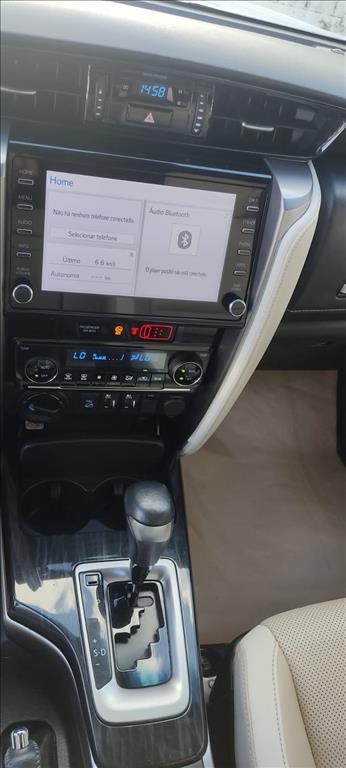 HILUX SW4 2.8 D-4D TURBO DIESEL DIAMOND 7L 4X4 AUTOMÁTICO16