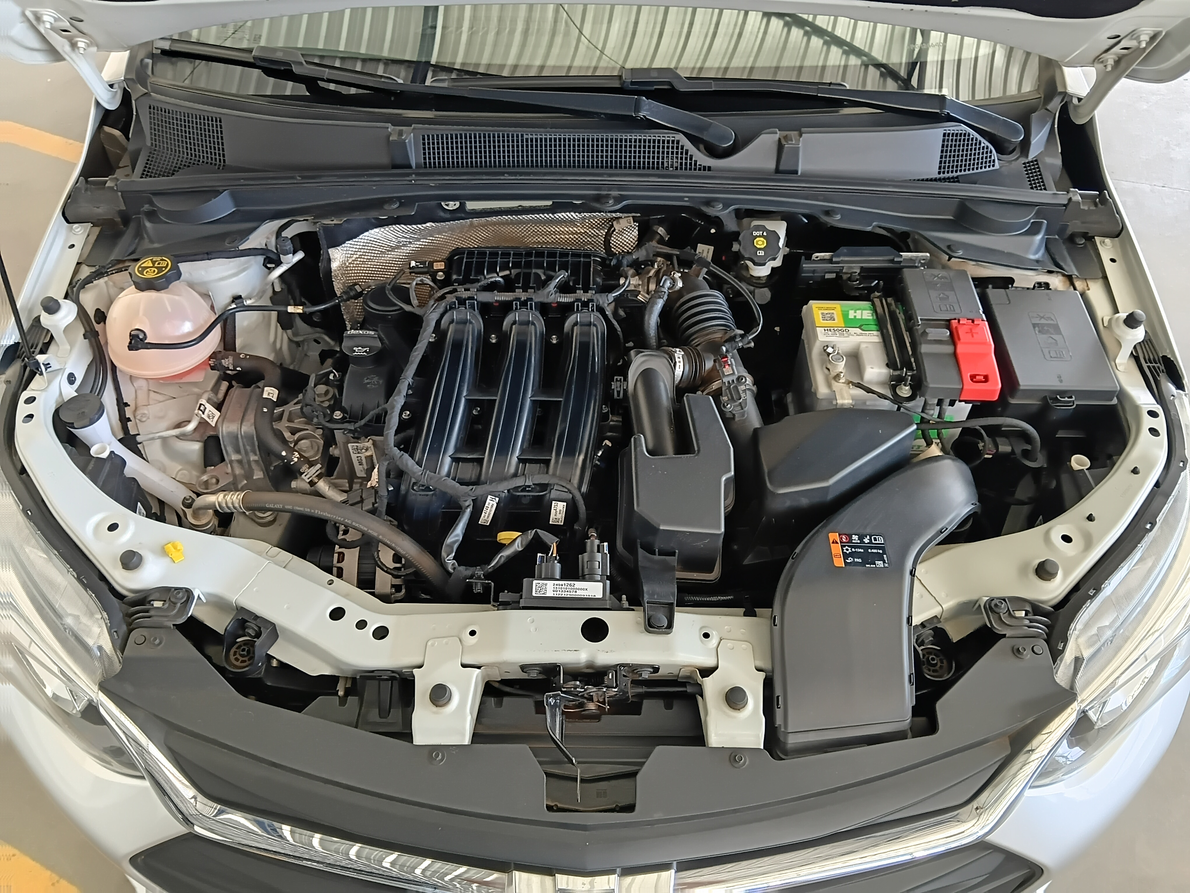 GM - Chevrolet-ONIX-1.0 FLEX MANUAL