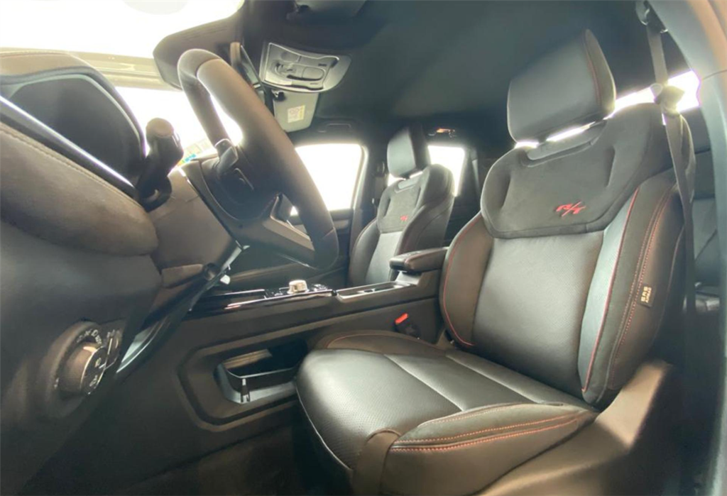 RAMPAGE 2.0 HURRICANE 4 TURBO GASOLINA R/T 4X4 AUTOMÁTICO7