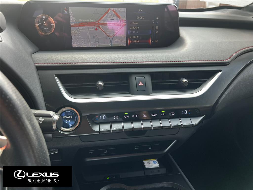 UX 250h 2.0 VVT-I HYBRID F-SPORT CVT