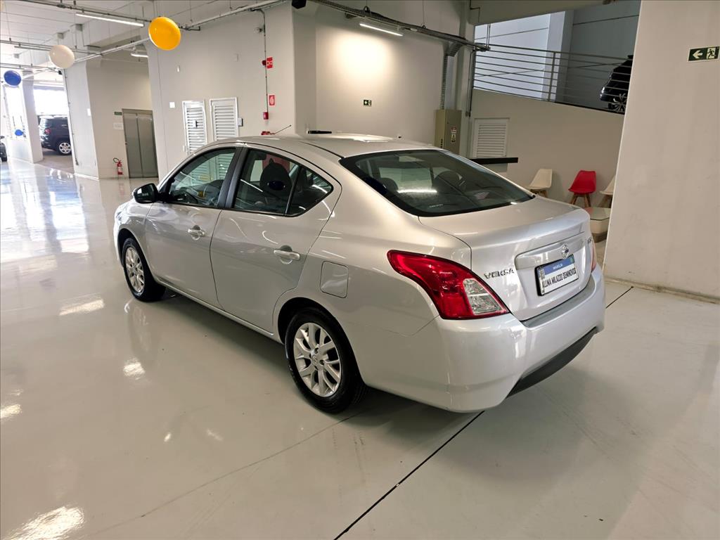 VERSA 1.6 16V FLEXSTART SV 4P MANUAL3