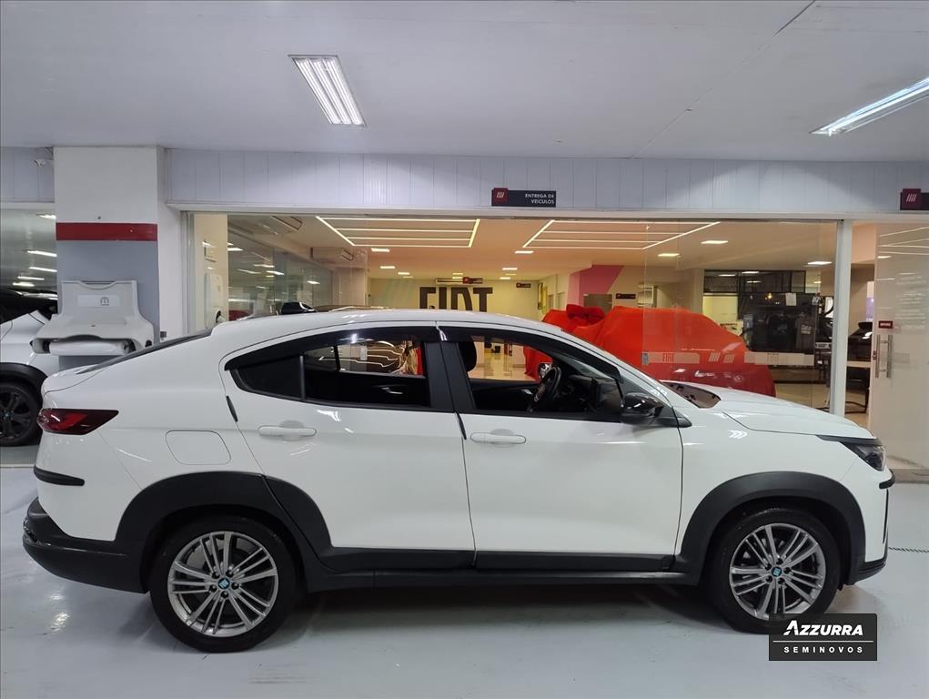 FASTBACK 1.0 TURBO 200 FLEX CVT8