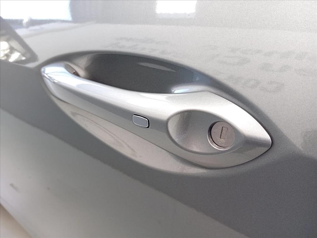 ONIX 1.0 TURBO FLEX LTZ AUTOMÁTICO13