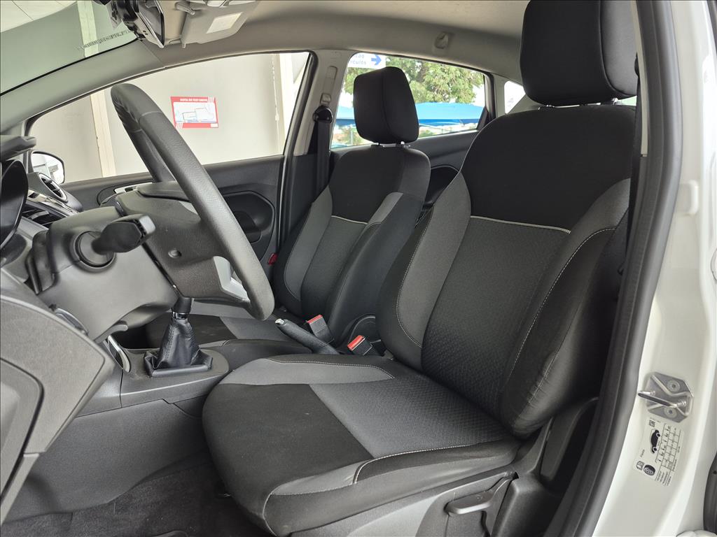 FIESTA 1.6 TI-VCT FLEX SE MANUAL3